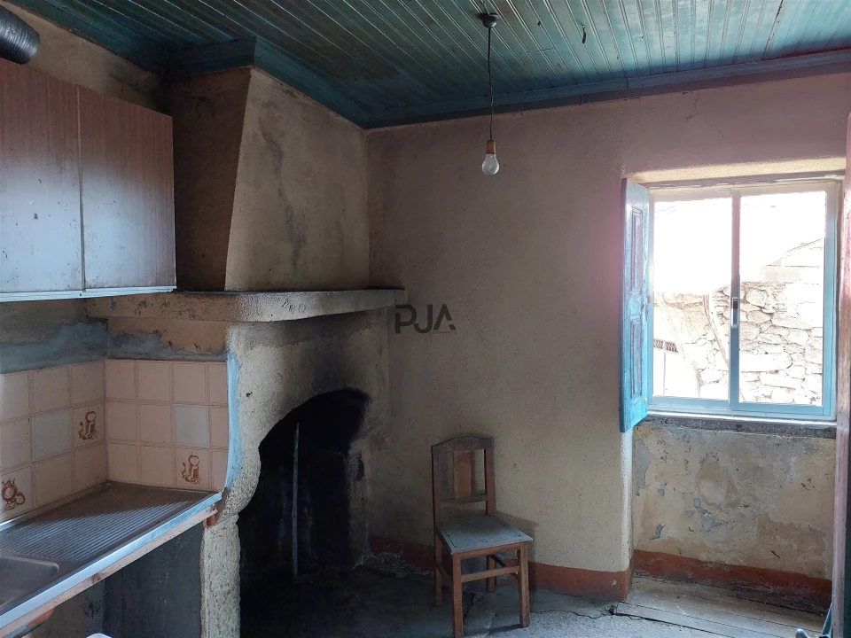 Moradia T2 para Venda em Castelo de Penalva Foto 17