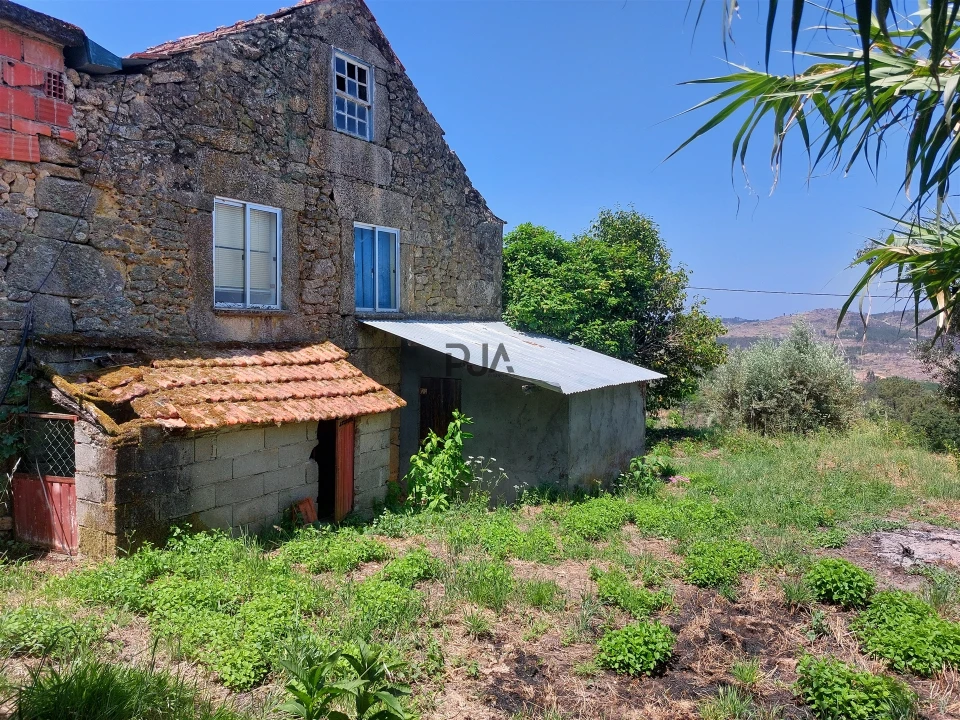 Moradia T2 para Venda em Castelo de Penalva Foto 31