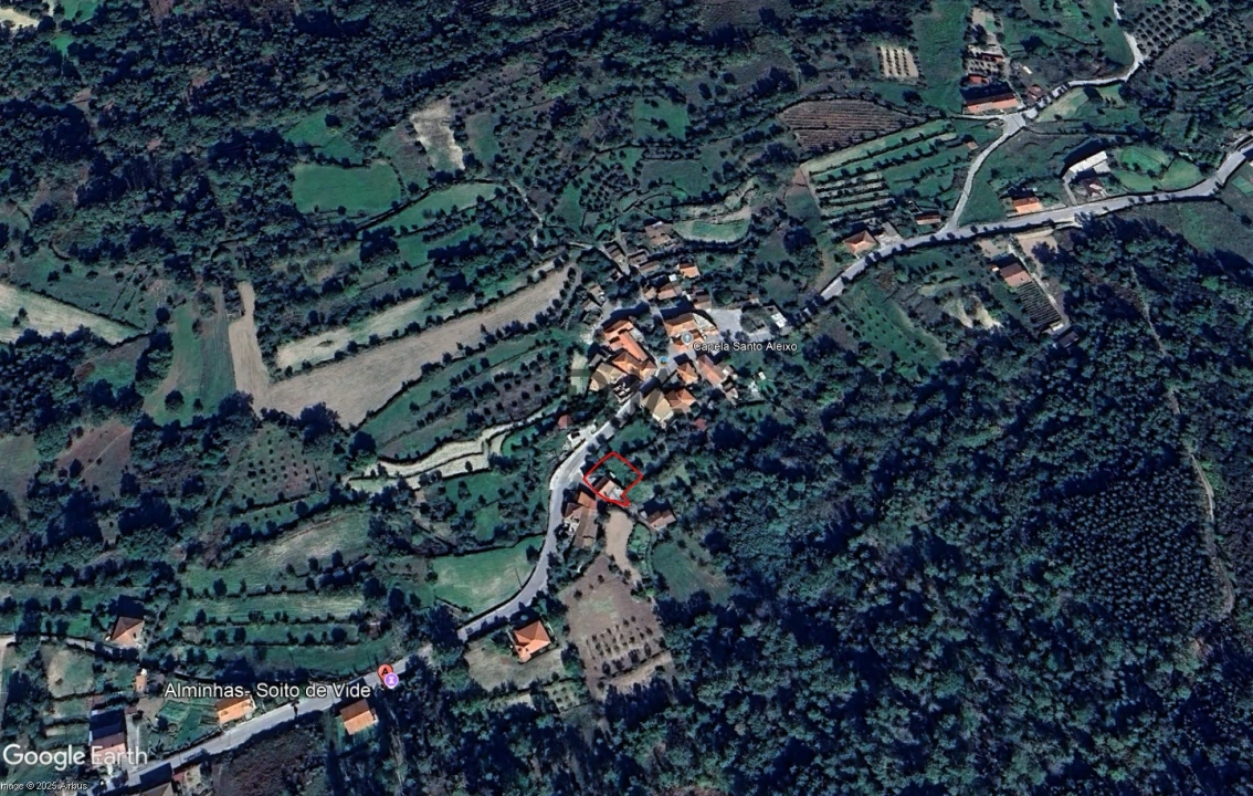 Moradia T2 para Venda em Castelo de Penalva Foto 35