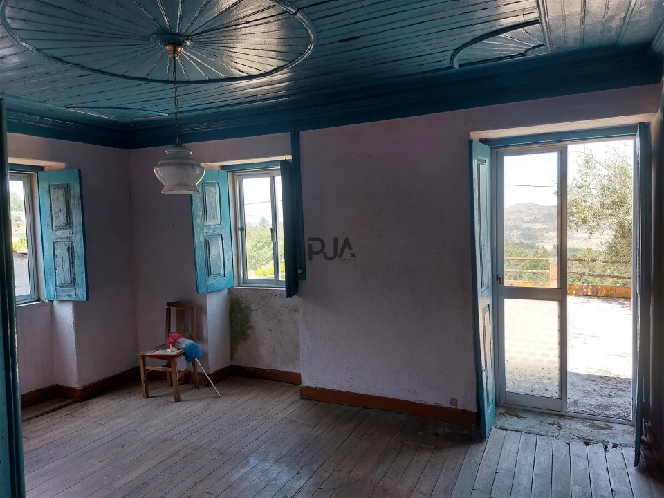 Moradia T2 para Venda em Castelo de Penalva Foto 12