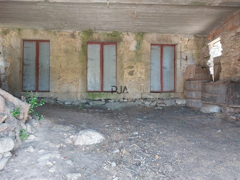 Moradia T2 para Venda em Castelo de Penalva Foto 34