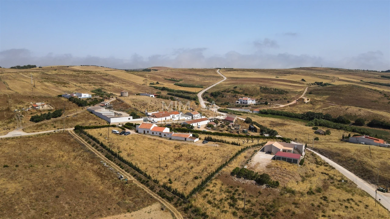 Moradia T4 para Venda em Vila do Bispo e Raposeira Foto 30