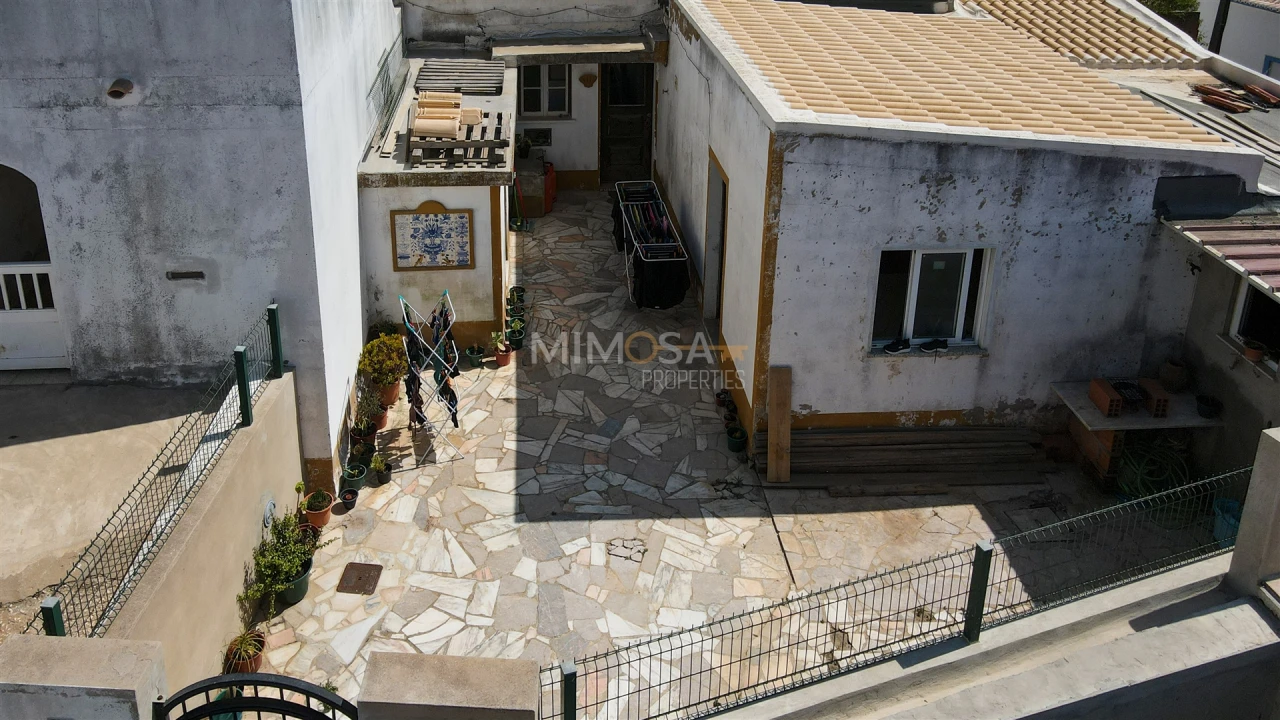 Moradia T4 para Venda em Vila do Bispo e Raposeira Foto 3