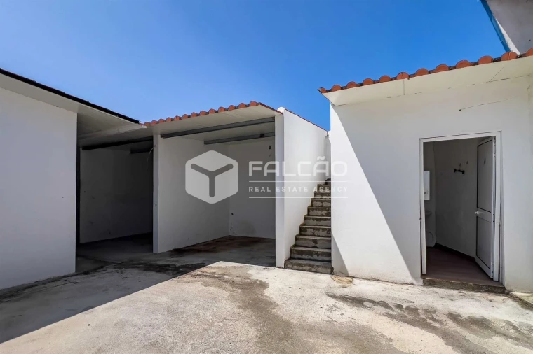 Moradia T5 para Venda em Golegã Foto 11