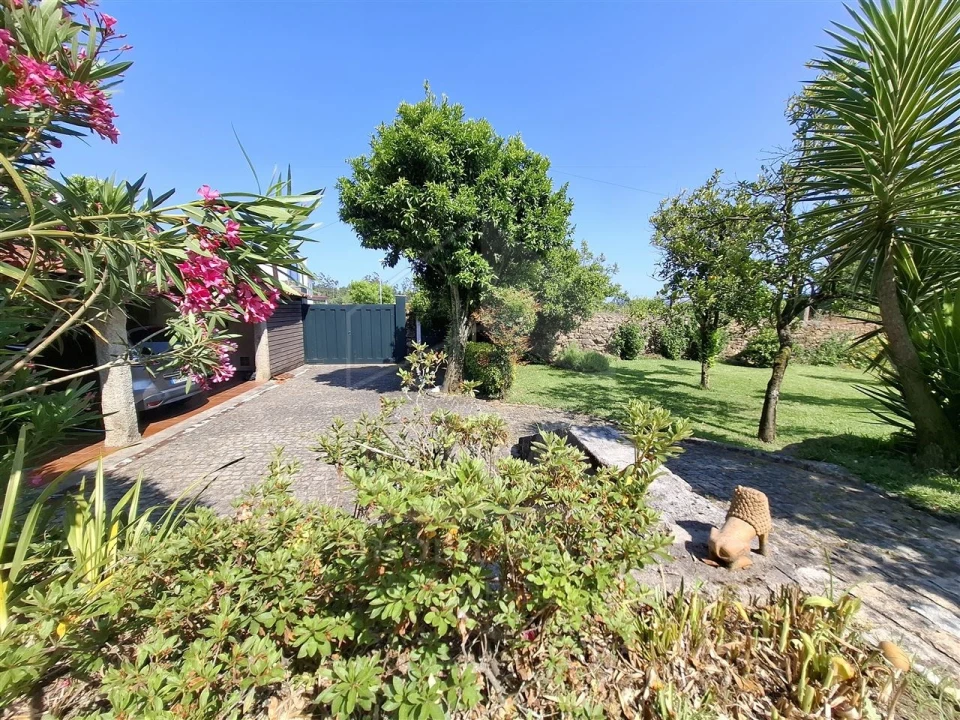 Moradia T5 para Venda em Palmeira de Faro e Curvos Foto 6