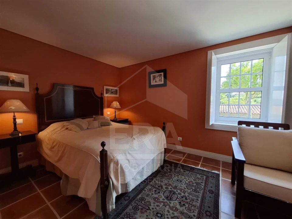 Moradia T5 para Venda em Palmeira de Faro e Curvos Foto 13