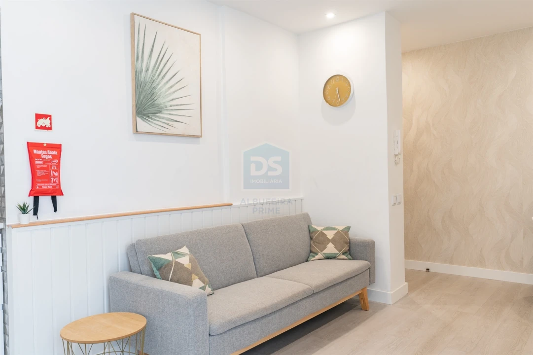 Apartamento T1 para Venda em Albufeira e Olhos de Água Foto 13