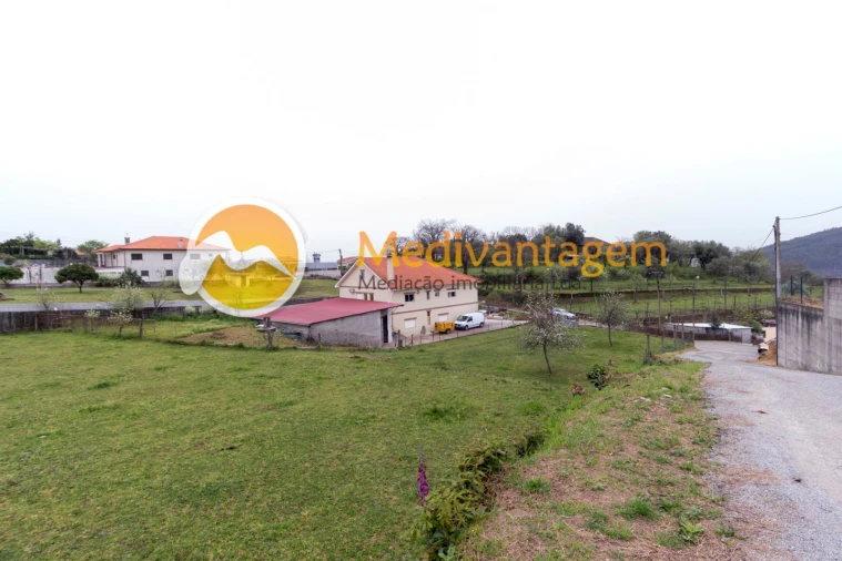 Terreno para Venda em Escariz (São Mamede) e Escariz (São Martinho) Foto 4