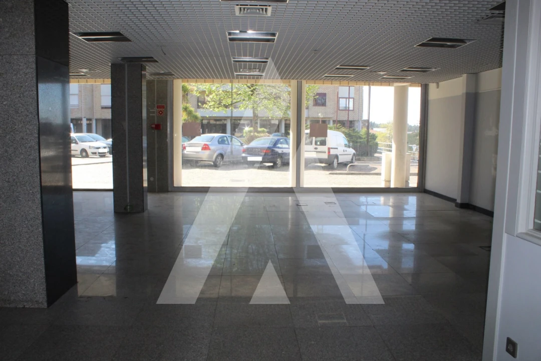 Loja para Venda em Cortegaça Foto 6