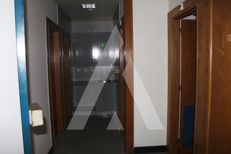 Loja para Venda em Cortegaça Foto 15