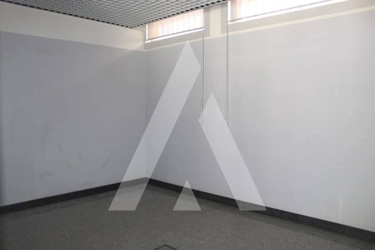 Loja para Venda em Cortegaça Foto 16