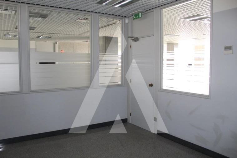 Loja para Venda em Cortegaça Foto 19