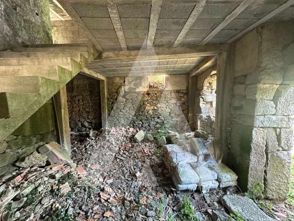 Moradia T2 para Venda em Talhadas Foto 5