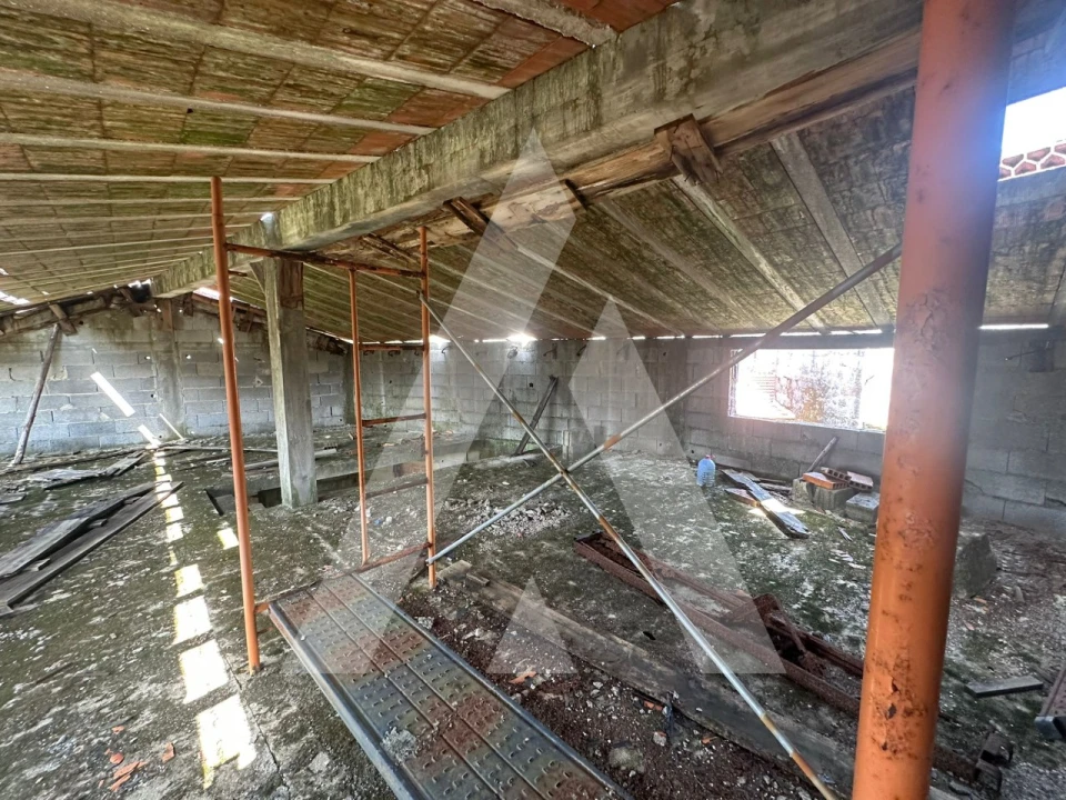 Moradia T2 para Venda em Talhadas Foto 6