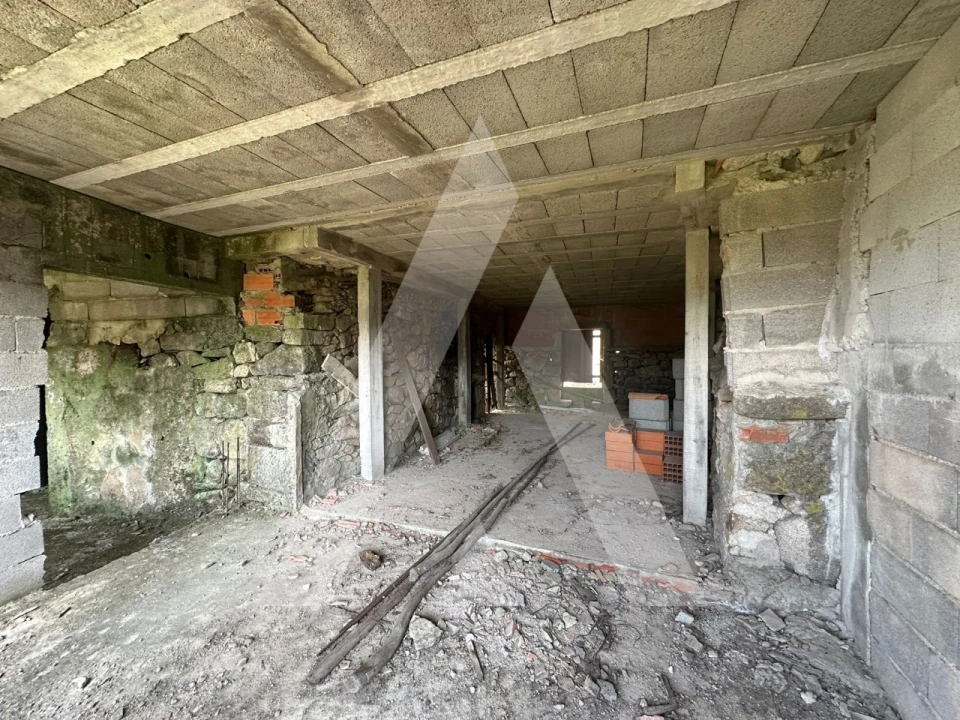 Moradia T2 para Venda em Talhadas Foto 13