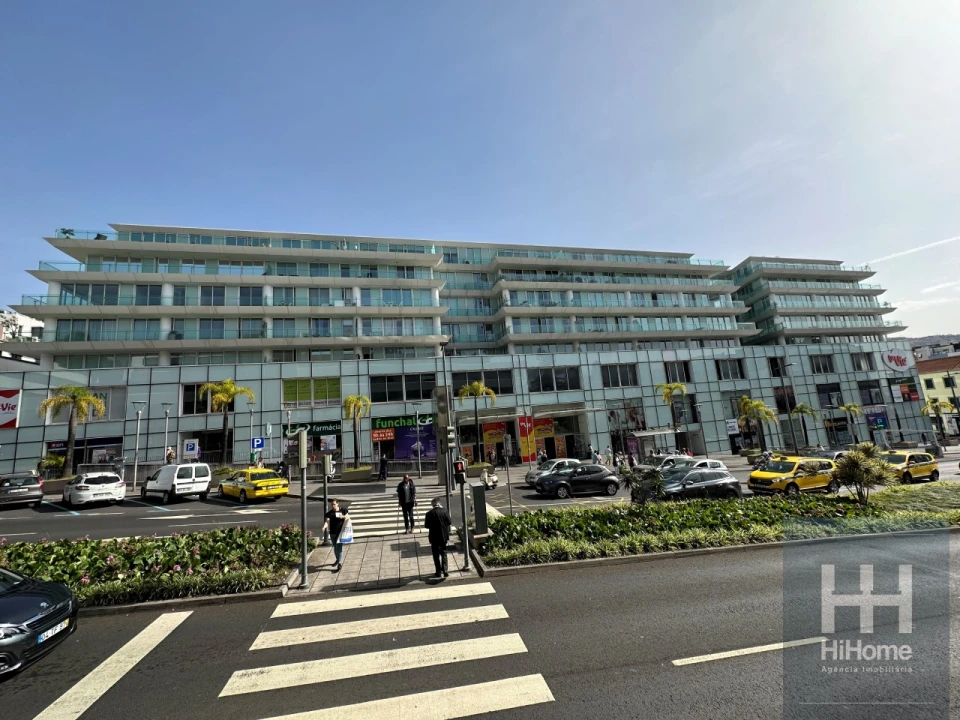 Apartamento T4 para Venda em Funchal (Se) Foto 4