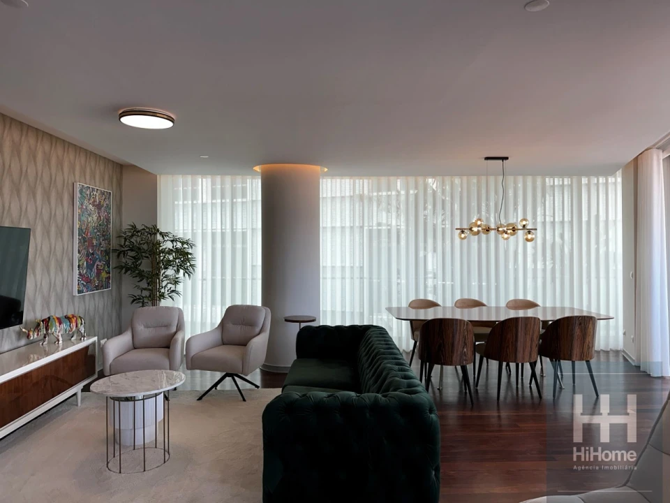 Apartamento T4 para Venda em Funchal (Se) Foto 2