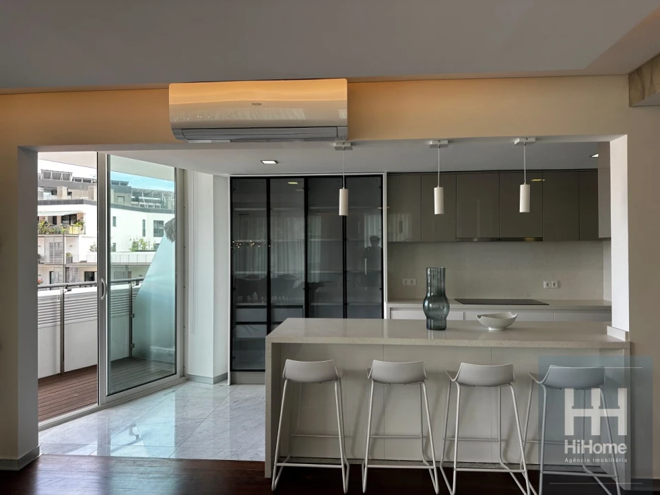 Apartamento T4 para Venda em Funchal (Se) Foto 15