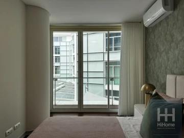 Apartamento T4 para Venda em Funchal (Se)