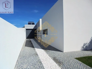 Moradia T3 para Venda em Sesimbra (Castelo)
