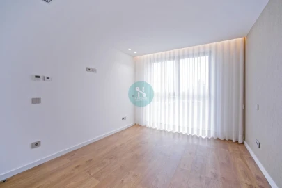Apartamento T4 para Venda em Nogueira, Fraião e Lamaçães