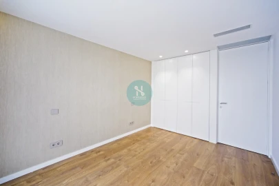 Apartamento T4 para Venda em Nogueira, Fraião e Lamaçães