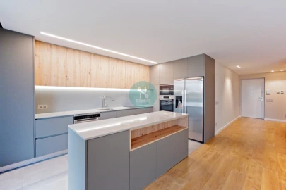 Apartamento T4 para Venda em Nogueira, Fraião e Lamaçães