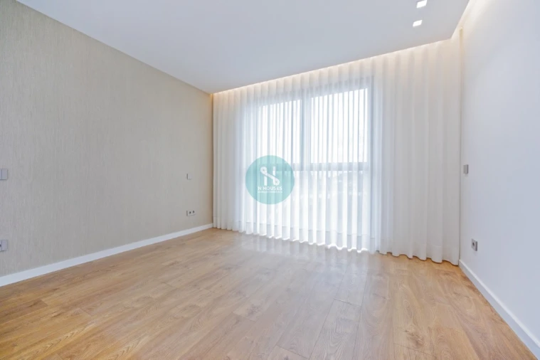 Apartamento T4 para Venda em Nogueira, Fraião e Lamaçães Foto 40