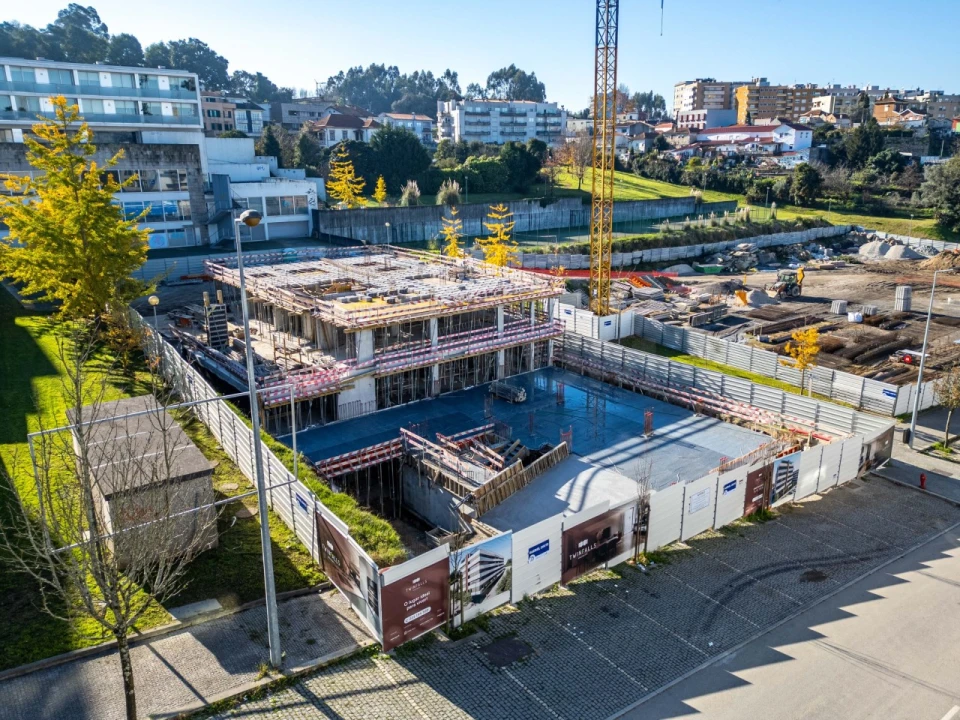 Apartamento T1 para Venda em Aguas Santas Foto 32