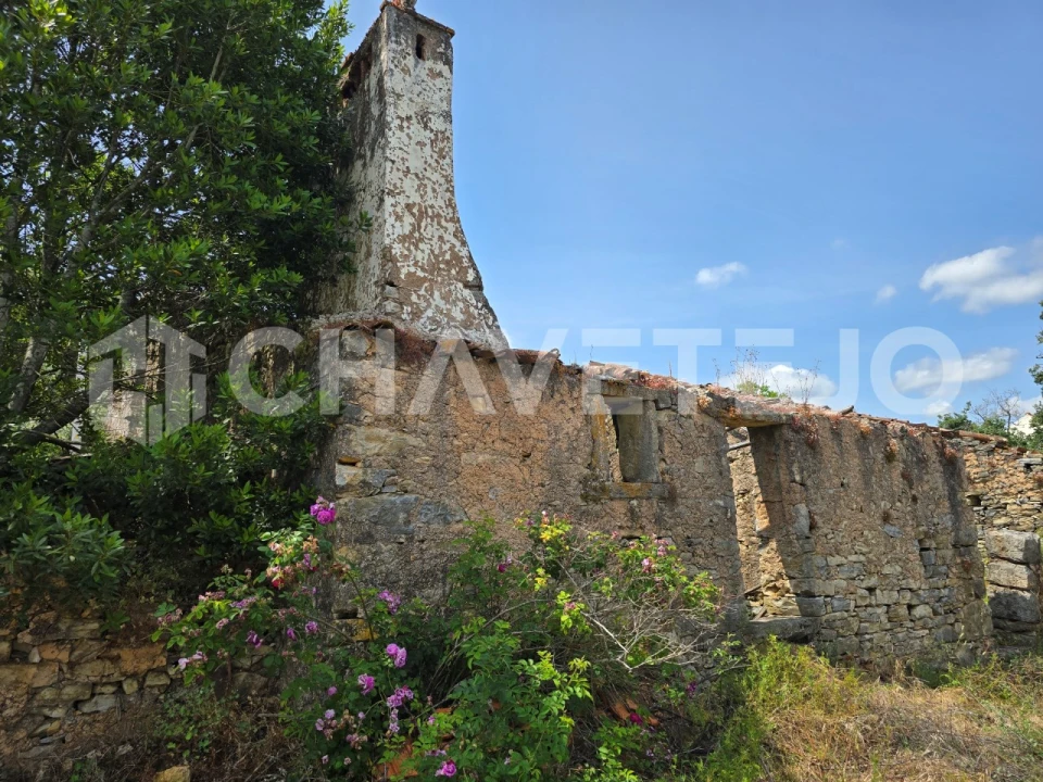 Moradia T2 para Venda em Areias e Pias Foto 27