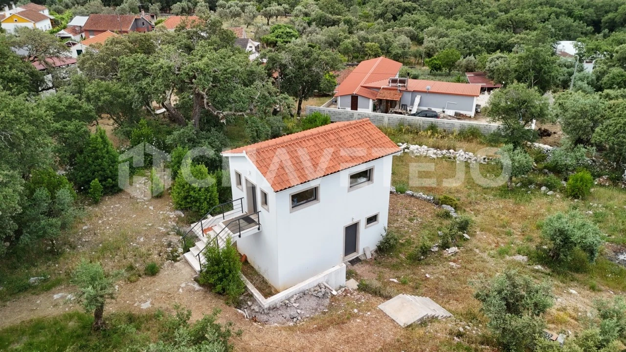 Quinta T4 para Venda em Pousaflores Foto 7