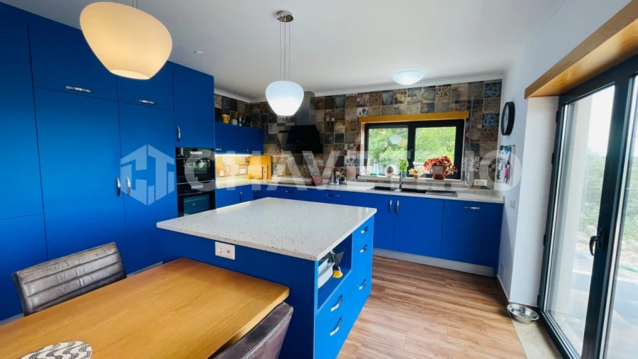 Quinta T4 para Venda em Pousaflores Foto 11