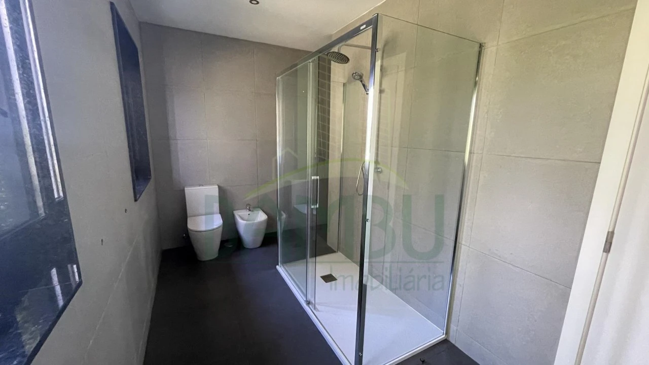 Moradia T4 para Venda em Caminha (Matriz) e Vilarelho Foto 10