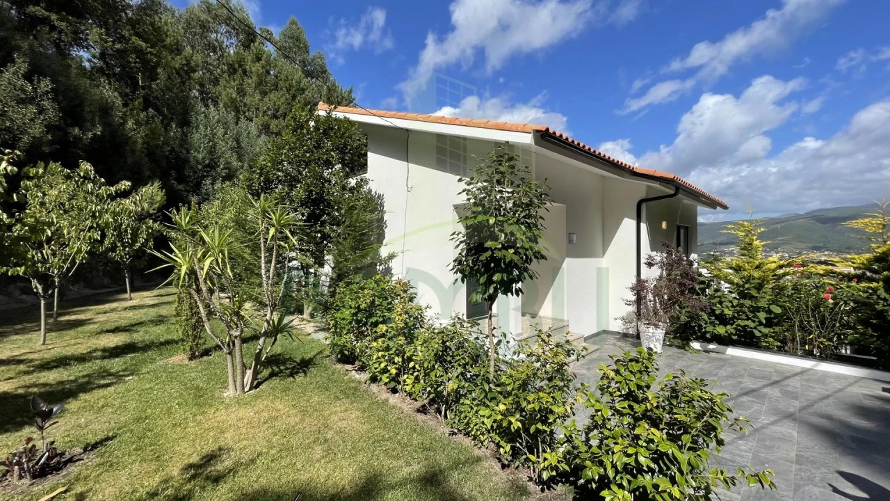 Moradia T4 para Venda em Caminha (Matriz) e Vilarelho Foto 4