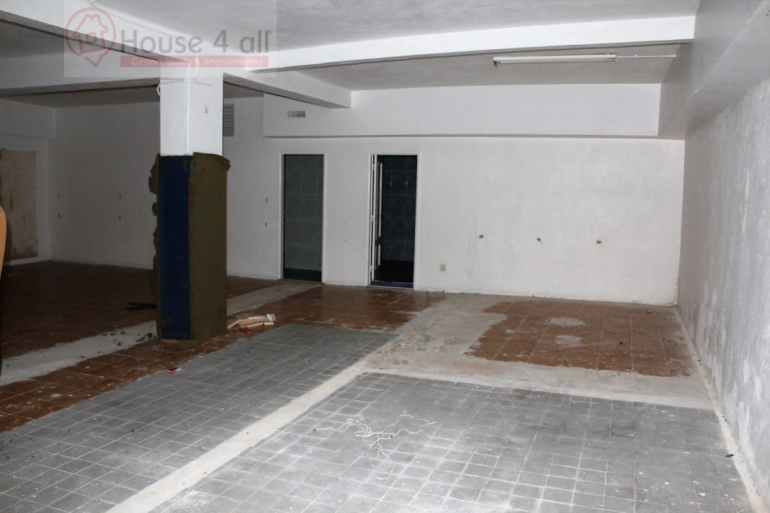 Loja para Venda em Caldas da Rainha - Santo Onofre e Serra do Bouro Foto 8