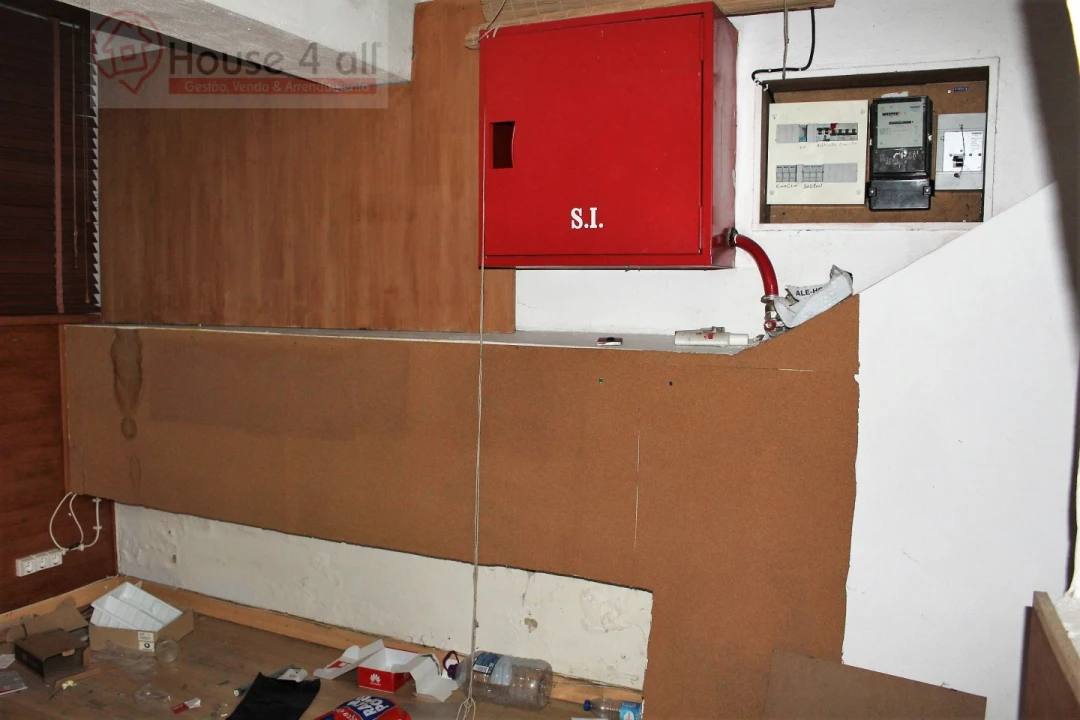 Loja para Venda em Caldas da Rainha - Santo Onofre e Serra do Bouro Foto 10