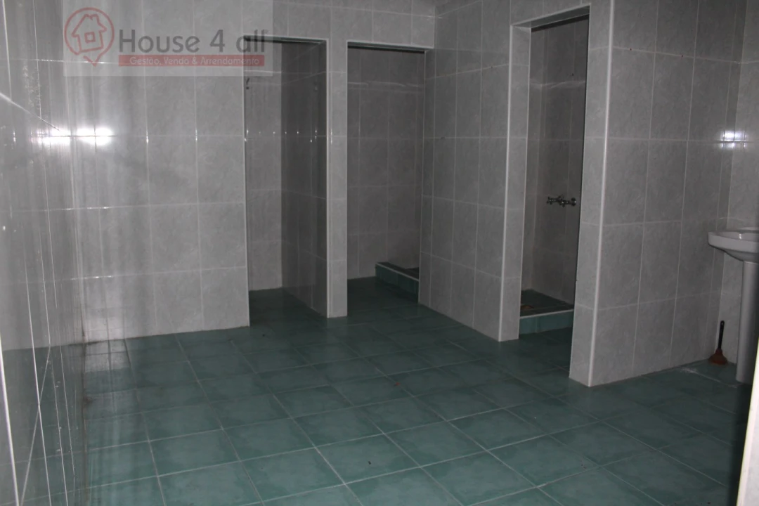 Loja para Venda em Caldas da Rainha - Santo Onofre e Serra do Bouro Foto 13