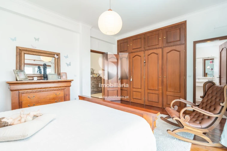 Moradia T6 para Venda em Assafarge e Antanhol Foto 24