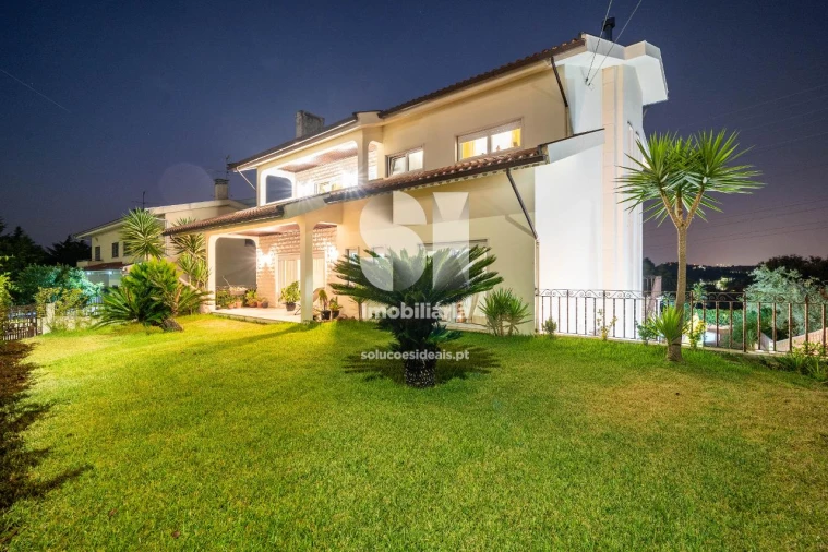 Moradia T6 para Venda em Assafarge e Antanhol Foto 2