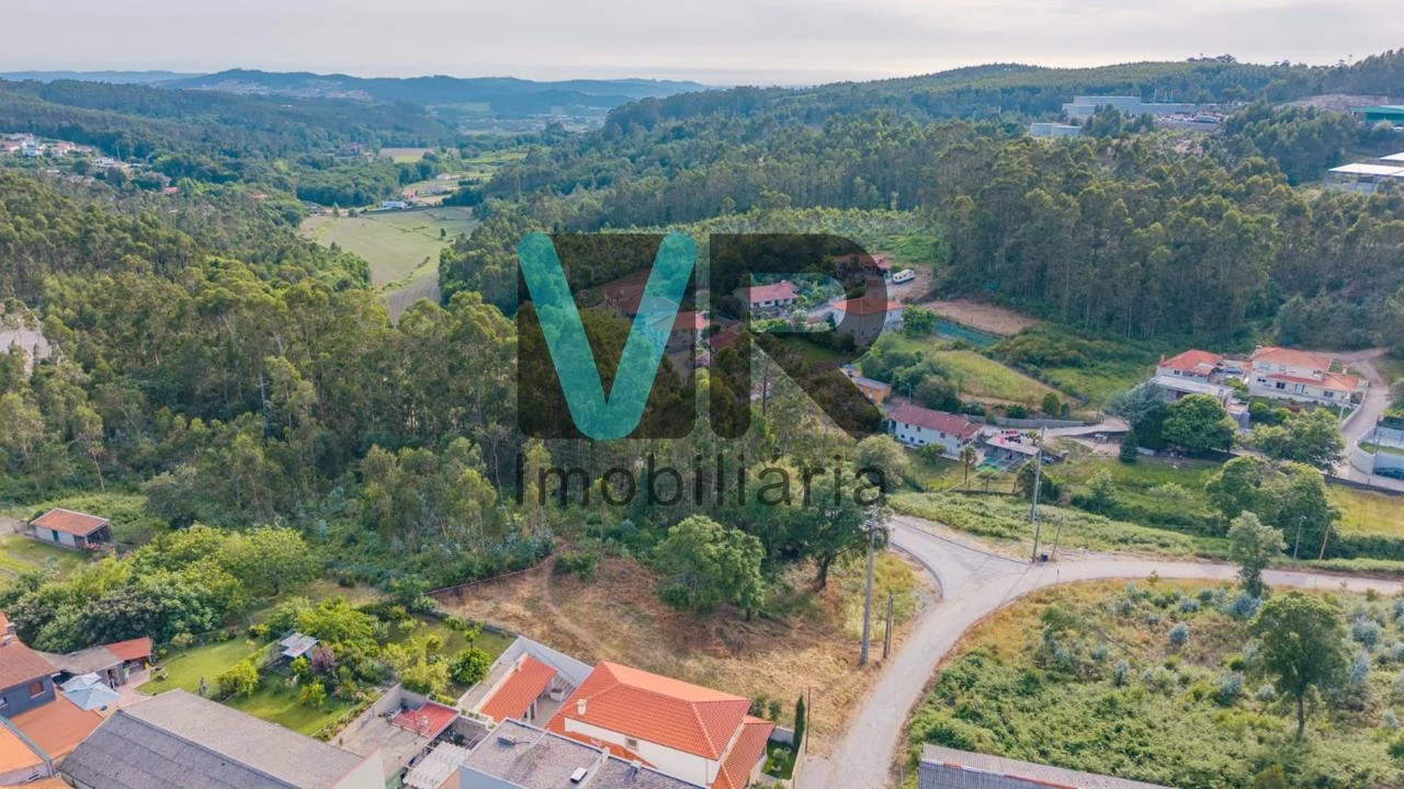 Terreno para Venda em Vale (São Cosme), Telhado e Portela Foto 9