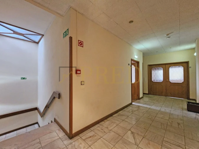 Escritório para Arrendamento em Pedroso e Seixezelo Foto 9