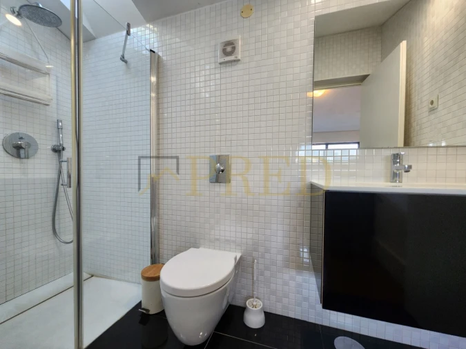 Apartamento T2 para Arrendamento em Santa Marinha e São Pedro da Afurada Foto 17