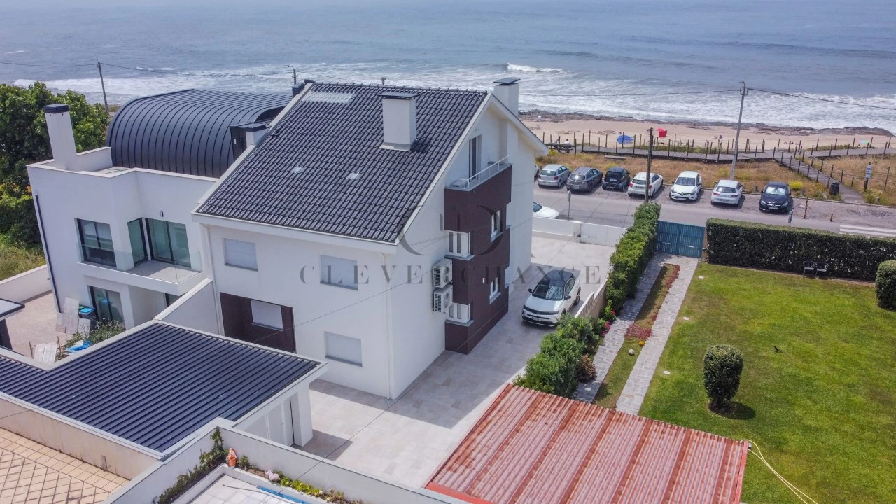 Moradia T3 para Venda em São Felix da Marinha Foto 42