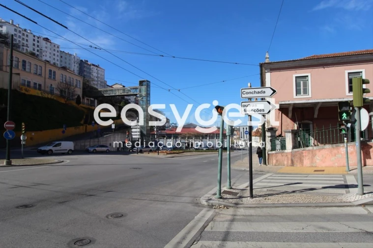 Loja para Venda em Sé Nova, Santa Cruz, Almedina e São Bartolomeu Foto 5