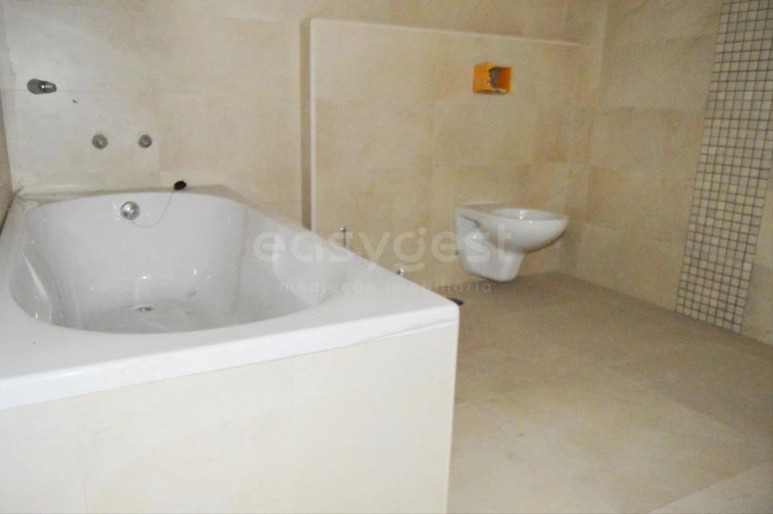 Apartamento T3 para Venda em Torres Novas (Santa Maria, Salvador e Santiago) Foto 4