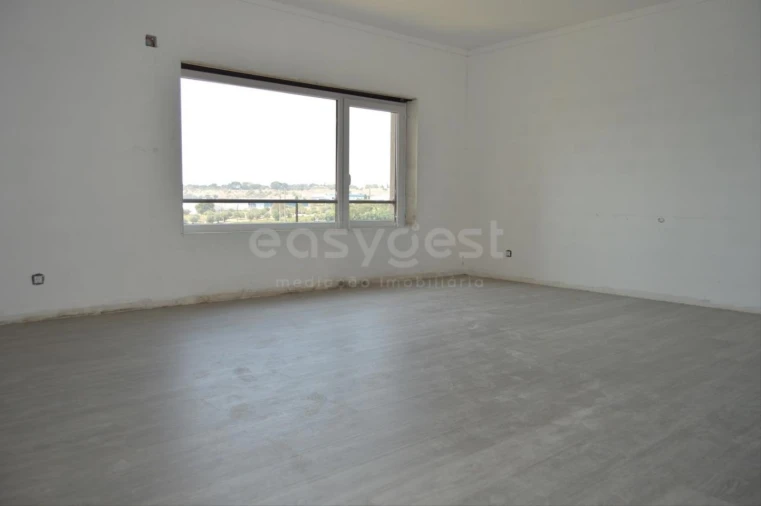 Apartamento T3 para Venda em Torres Novas (Santa Maria, Salvador e Santiago) Foto 12