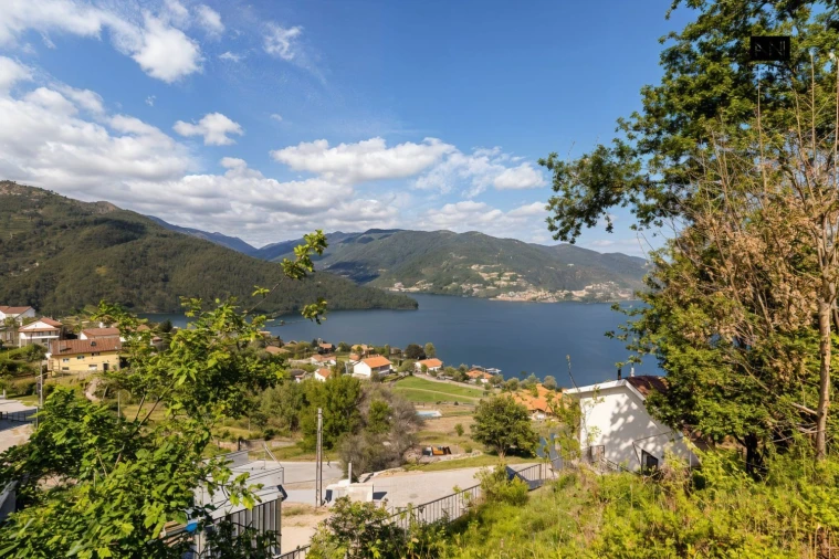 Terreno para Venda em Rio Caldo Foto 6