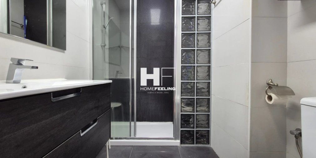 Apartamento T2 para Arrendamento em Alvalade Foto 10