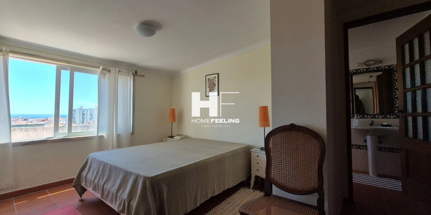 Apartamento T1 para Venda em Carcavelos e Parede Foto 9