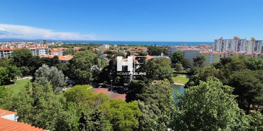Apartamento T1 para Venda em Carcavelos e Parede